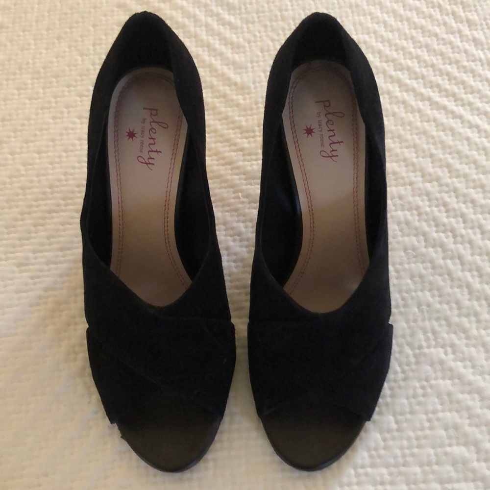 Gently Worn Heel - image 1